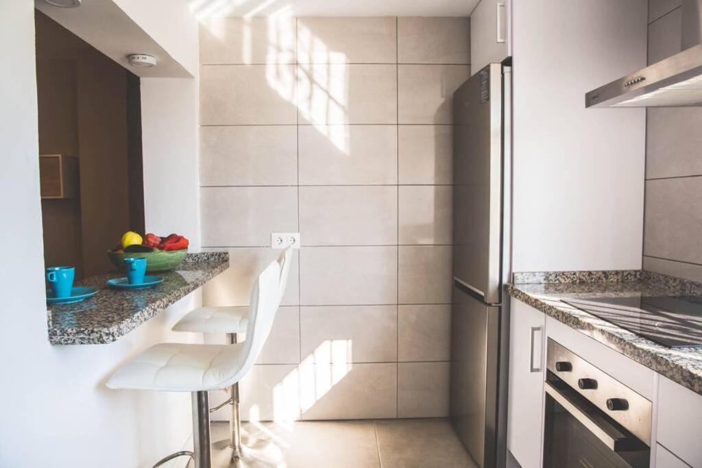 Appartamento Luminoso Apartamento 3hab En Pedregalejo Playa